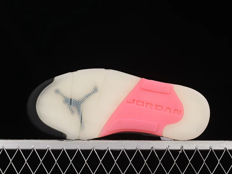 All categories Air Jordan Jordan series basketball shoes Air Jordan 5 Air Jordan Retro Low AJ5 Joe 5 white and pink low-top basketball shoes DX4390-116